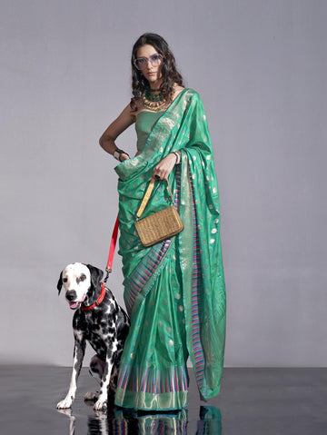 Handwoven Weaving Silk Saree - Green
