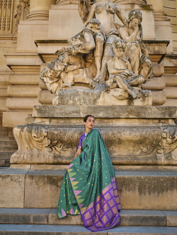 Handloom Khaddi‑Silk Saree - Bottle Green