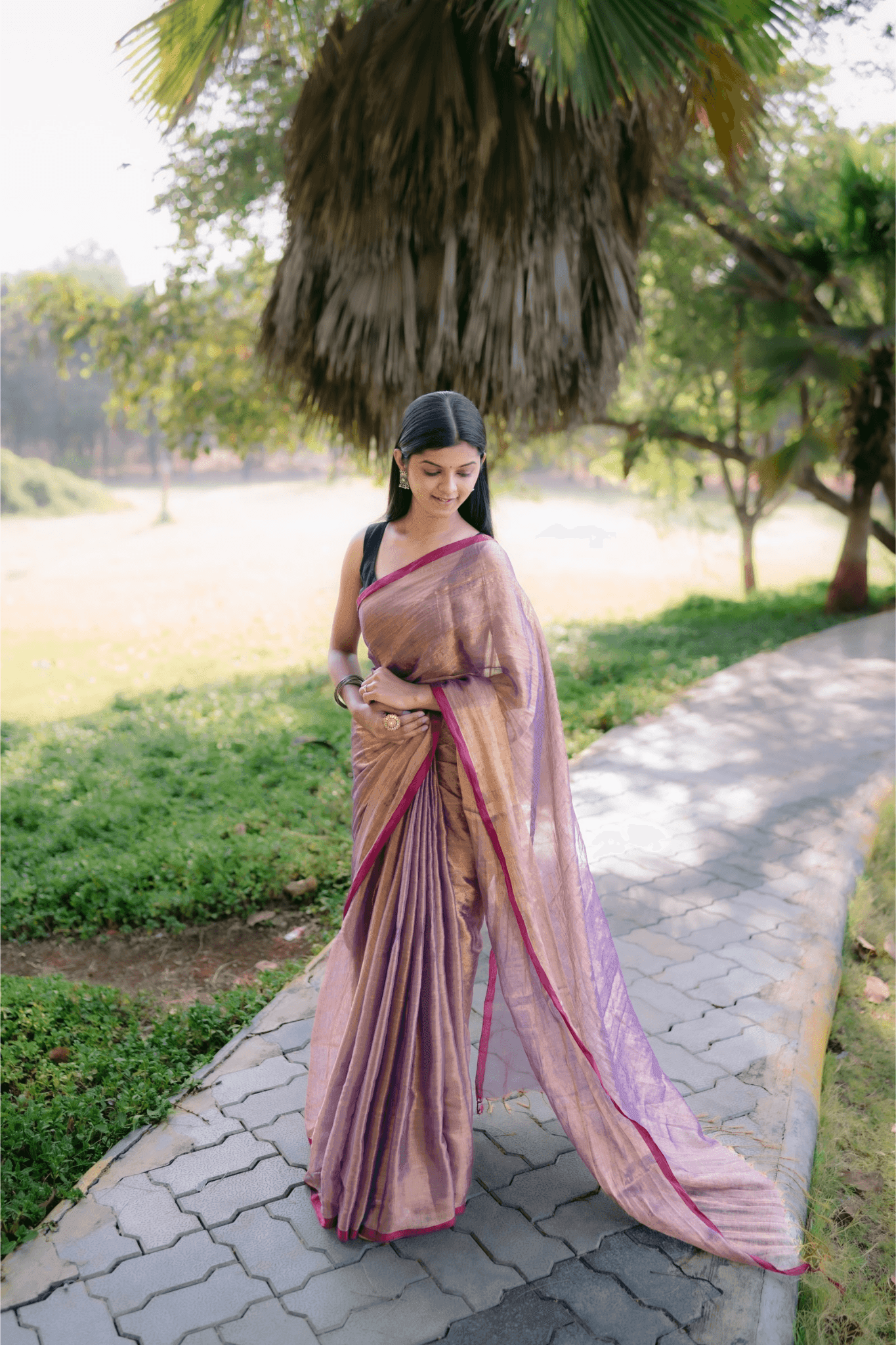 Metallic Tissue Saree - Mauve - - Laxha Clothing - www.laxhaclothing.com