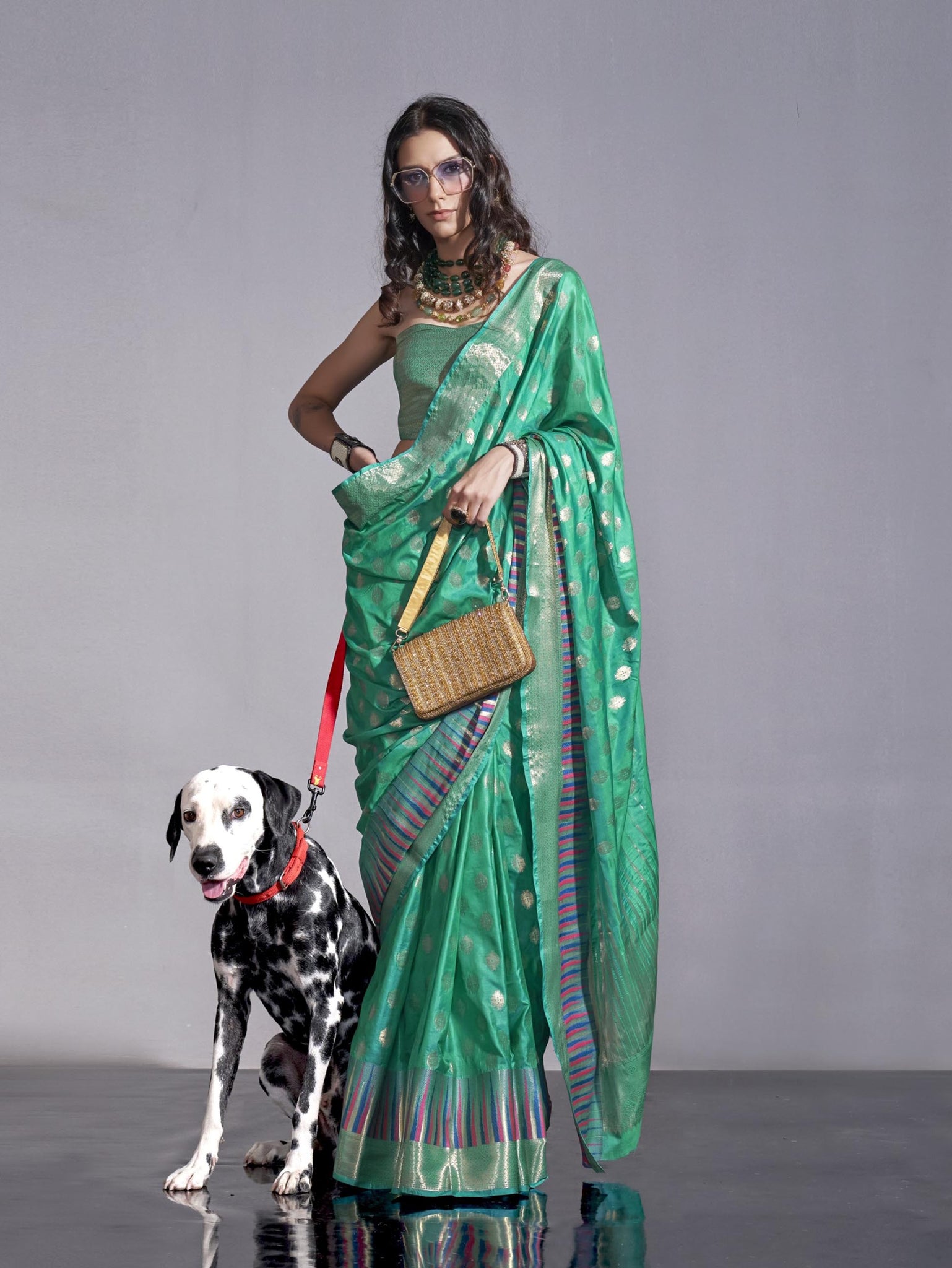 Handwoven Weaving Silk Saree - Green