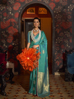 Handloom Weaving Silk Saree - Peacock Green