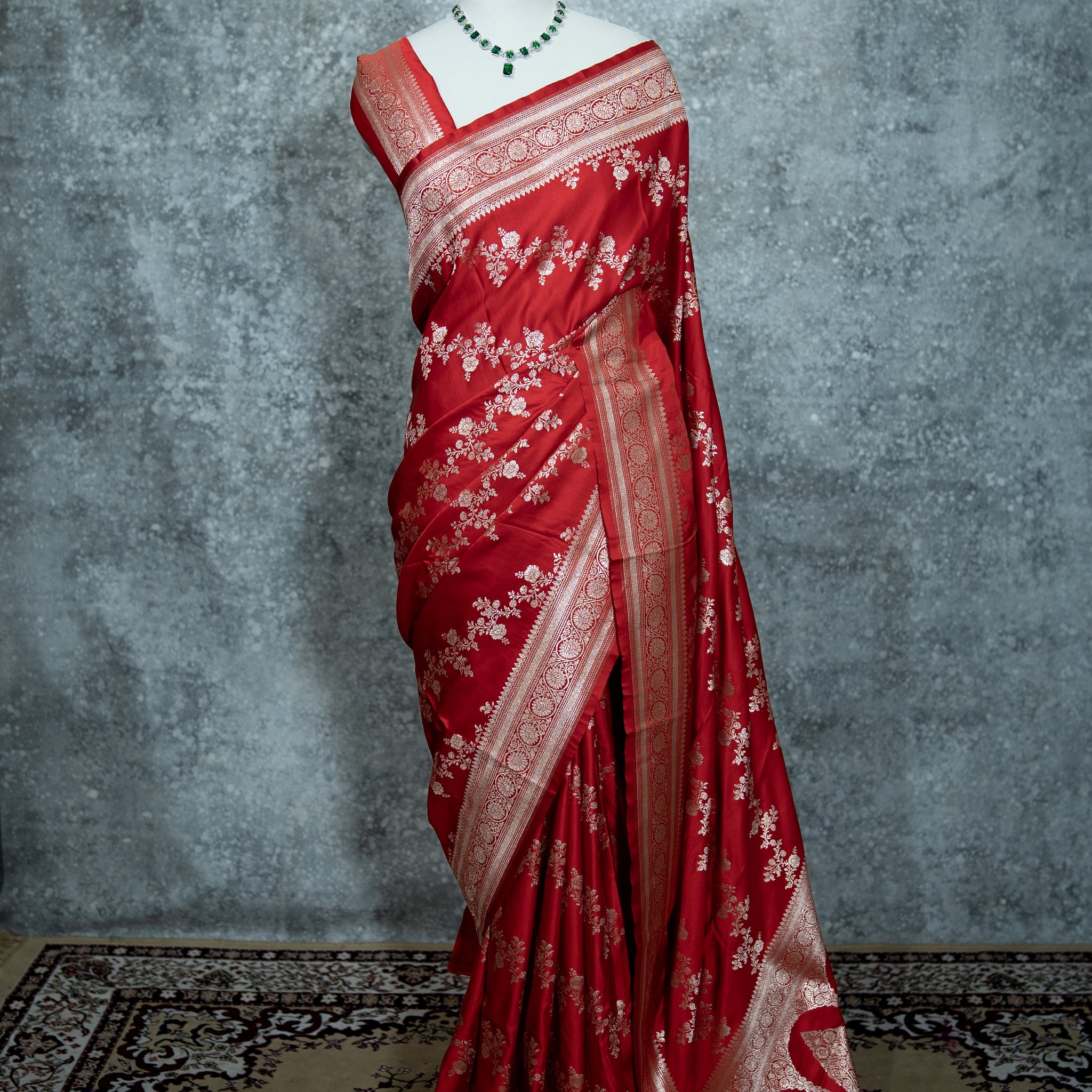 Pure Banarasi Katan Silk Saree – Red