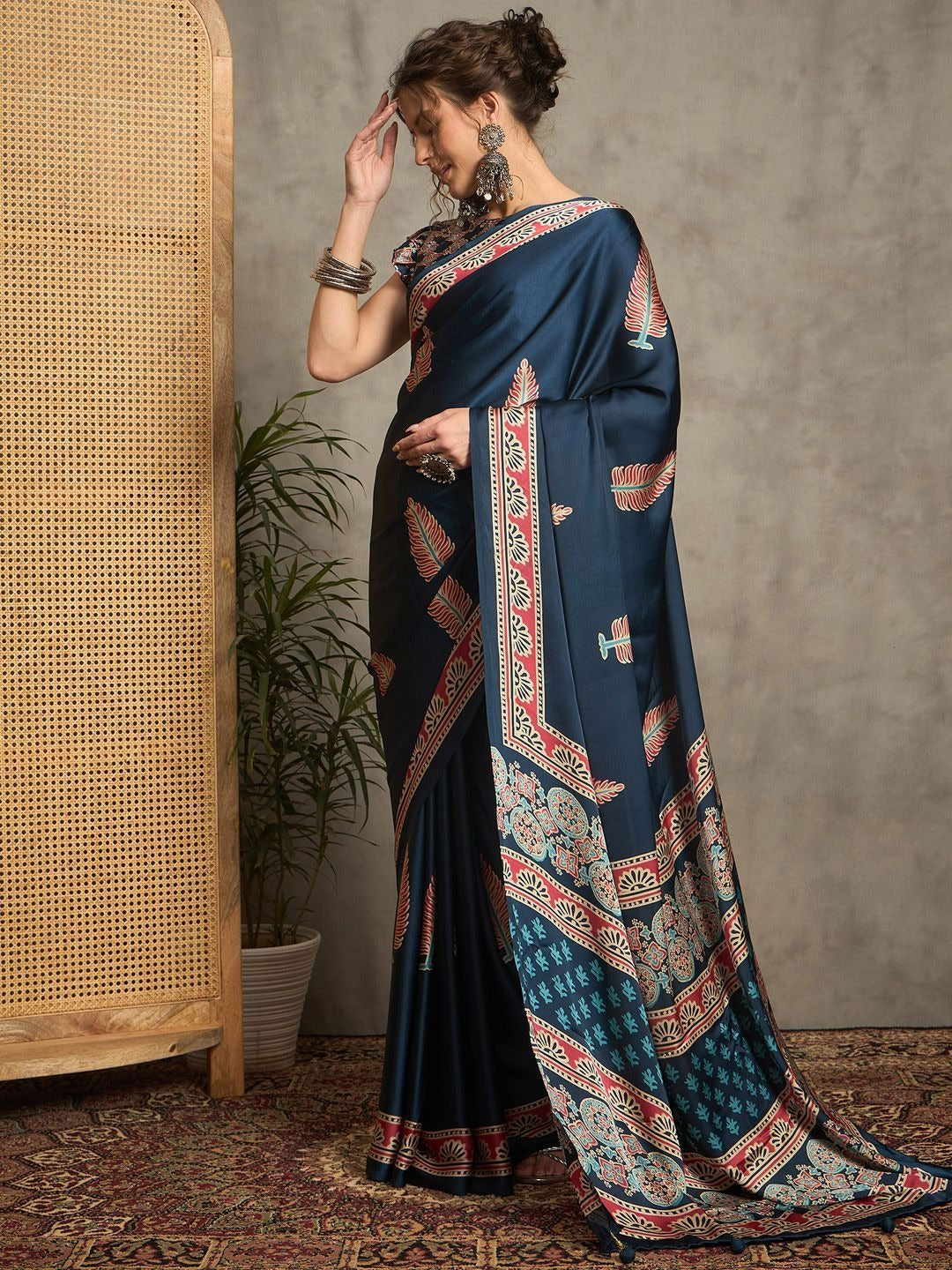 Midnight Blue Gajji Silk Saree with Stylized Leaf Motifs & Traditional