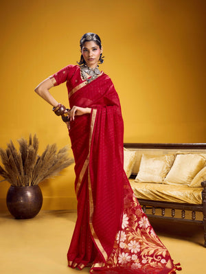 Deep Red Pure Munga Silk Handloom Saree with Gold Zari Floral Pallu